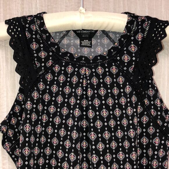 Liz Claiborne XSP Career Sleeveless Blouse with Eyelet and Lace Details - Picture 3 of 10